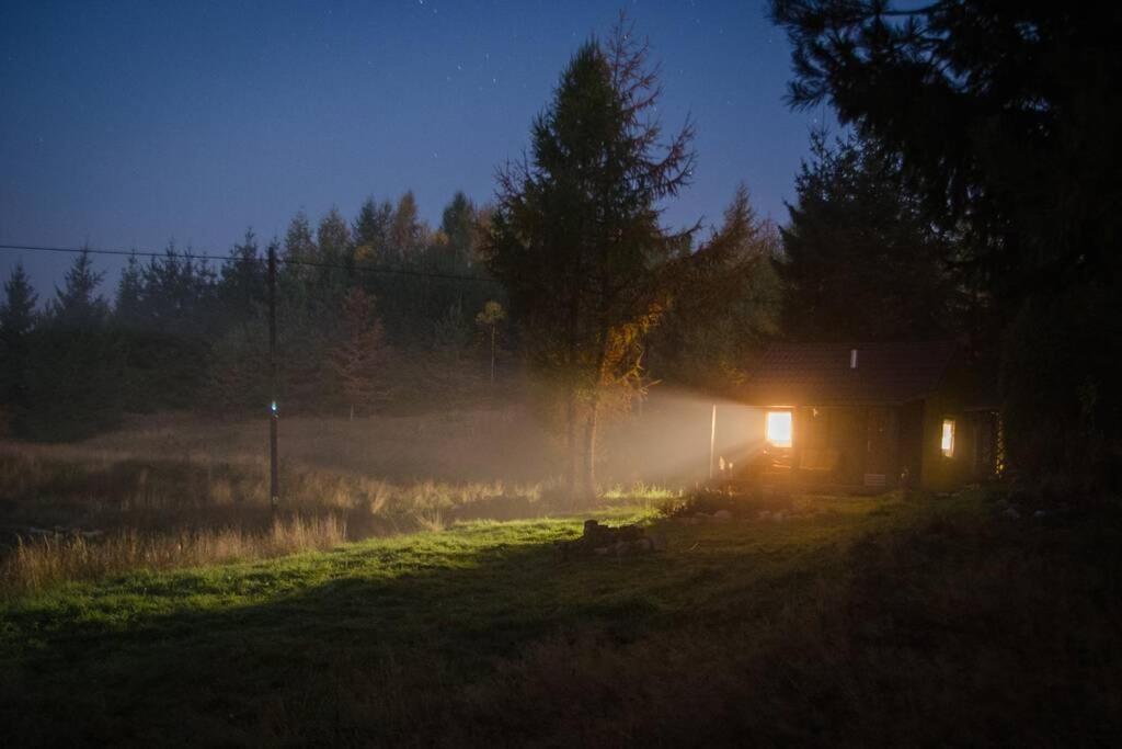 Hut In The Mid. Of Nowhere + Priv Pond+3 Ha Darzkowo Εξωτερικό φωτογραφία